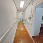 Rent 6 bedroom apartment of 200 m² in Bilbao