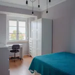 Rent a room of 140 m² in Lisboa