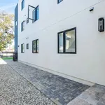 Rent 1 bedroom apartment in Los Angeles