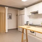 Rent a room of 160 m² in madrid