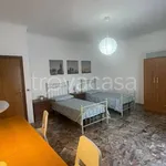 Rent 4 bedroom apartment of 92 m² in Castelraimondo