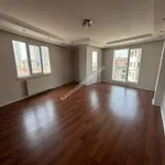 Rent 7 bedroom apartment of 280 m² in İstanbul