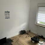 Miete 3 Schlafzimmer wohnung von 57 m² in Duisburg