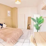 Rent a room of 87 m² in Strasbourg