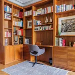 Rent 3 bedroom apartment of 100 m² in Paris