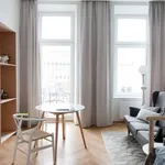 Miete 1 Schlafzimmer wohnung von 323 m² in vienna