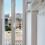 Rent 5 bedroom apartment in Lisbon