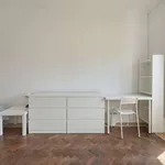 Rent a room in lisbon