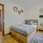 Rent a room of 110 m² in madrid