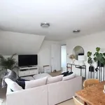 Rent 2 bedroom apartment in Bristol