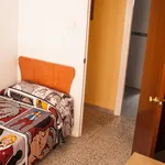 Rent 5 bedroom apartment in Seville