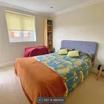 Flat to rent in Dominica Court, Eastbourne BN23