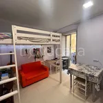 Rent 1 bedroom apartment of 25 m² in Napoli