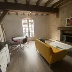 Rent 2 bedroom apartment of 39 m² in Tours