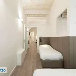 Rent 3 bedroom apartment of 70 m² in Florence