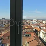 Affitto 4 camera appartamento di 100 m² in Alessandria