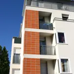 Rent 3 bedroom apartment of 66 m² in Créteil