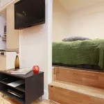 Rent 1 bedroom flat of 32 m² in London