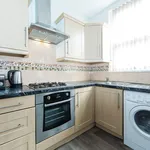 Rent 4 bedroom house in Leeds