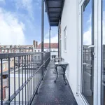 Rent 4 bedroom flat in London