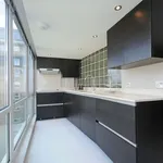 Rent 3 bedroom flat in London