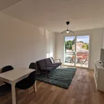 Appartement de 49 m² avec 3 chambre(s) en location à Marseille