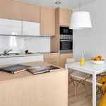 Rent 2 bedroom apartment of 86 m² in lisbon