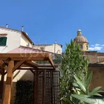 Rent 3 bedroom house of 120 m² in Firenze