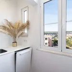 Rent 2 bedroom apartment in lisbon