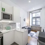 Rent 1 bedroom apartment of 35 m² in porto