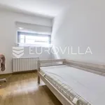 Najam 3 spavaće sobe stan od 106 m² u Zagreb