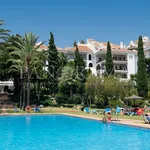 Rent 3 bedroom apartment of 151 m² in Marbella