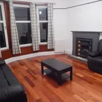 Rent 4 bedroom flat in Paisley