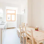 Rent a room of 82 m² in Munich