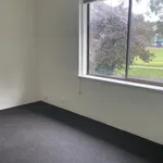 Rent 2 bedroom apartment in Dandenong