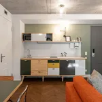 Rent 2 bedroom apartment of 538 m² in Berlin