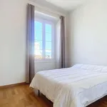 Appartement de 64 m² avec 3 chambre(s) en location à Ajaccio