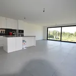 Maison de 464 m² avec 3 chambre(s) en location à Zottegem