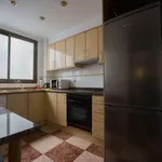 Rent a room of 130 m² in valencia