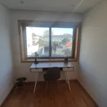 Rent 1 bedroom apartment of 70 m² in Porto