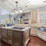 Rent 5 bedroom house in The Woodlands