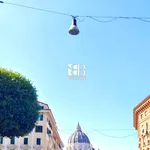 Affitto 4 camera appartamento di 120 m² in Rome