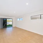 Rent 4 bedroom house in Port Macquarie