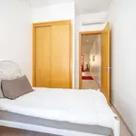 Rent a room in lisbon