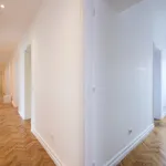 Rent 9 bedroom apartment in Lisbon