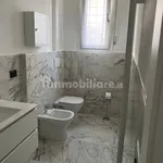 Rent 3 bedroom apartment of 80 m² in Modena