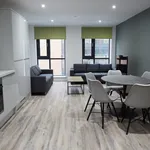 Rent 5 bedroom flat in Worcester