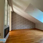 Rent 5 bedroom apartment of 220 m² in Milan