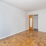 Rent 1 bedroom apartment of 65 m² in City of New Rochelle