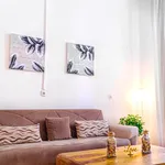 Rent 1 bedroom apartment of 323 m² in vienna